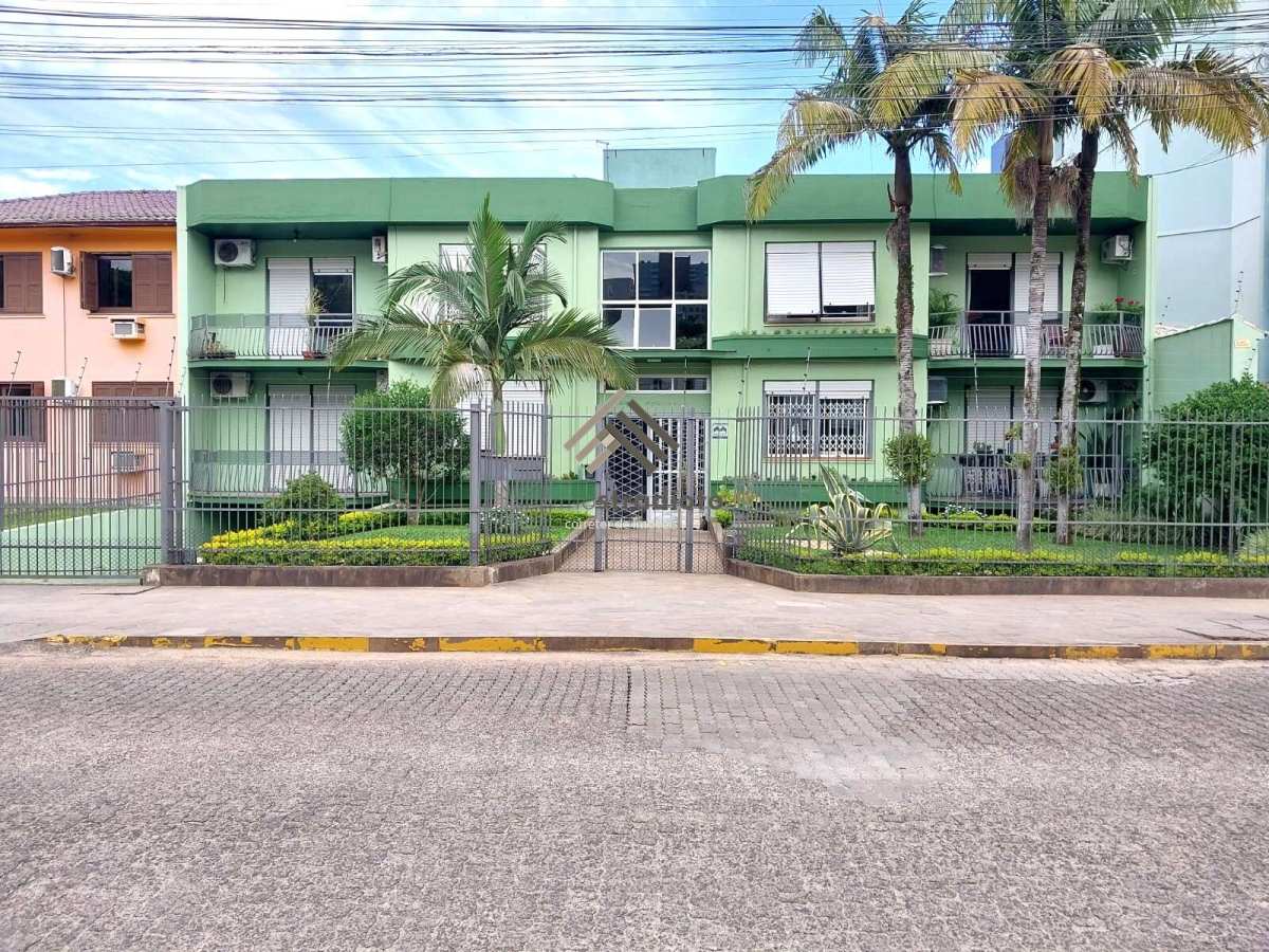 Apartamento à venda, no Edifício Fernanda,  em Santa Maria, Nossa Senhora de Lourdes, com 3 quartos, 144,02m²